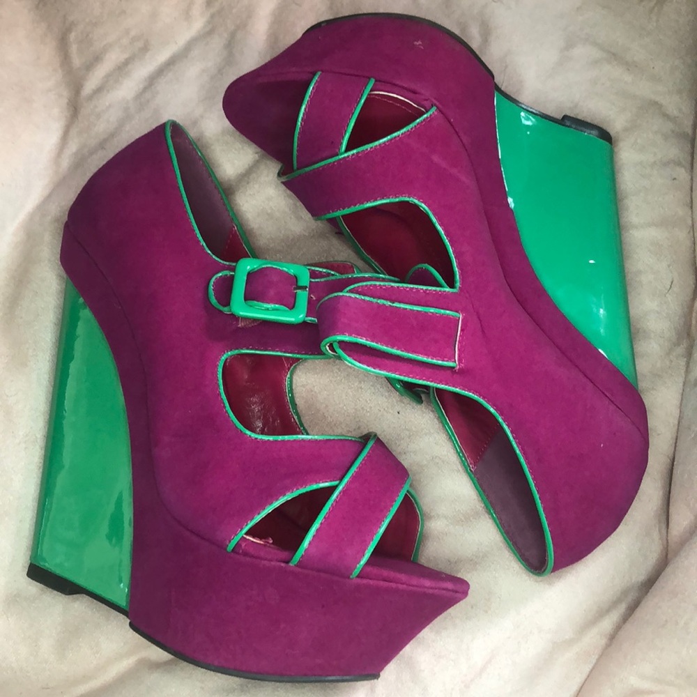 Pink and green wedges